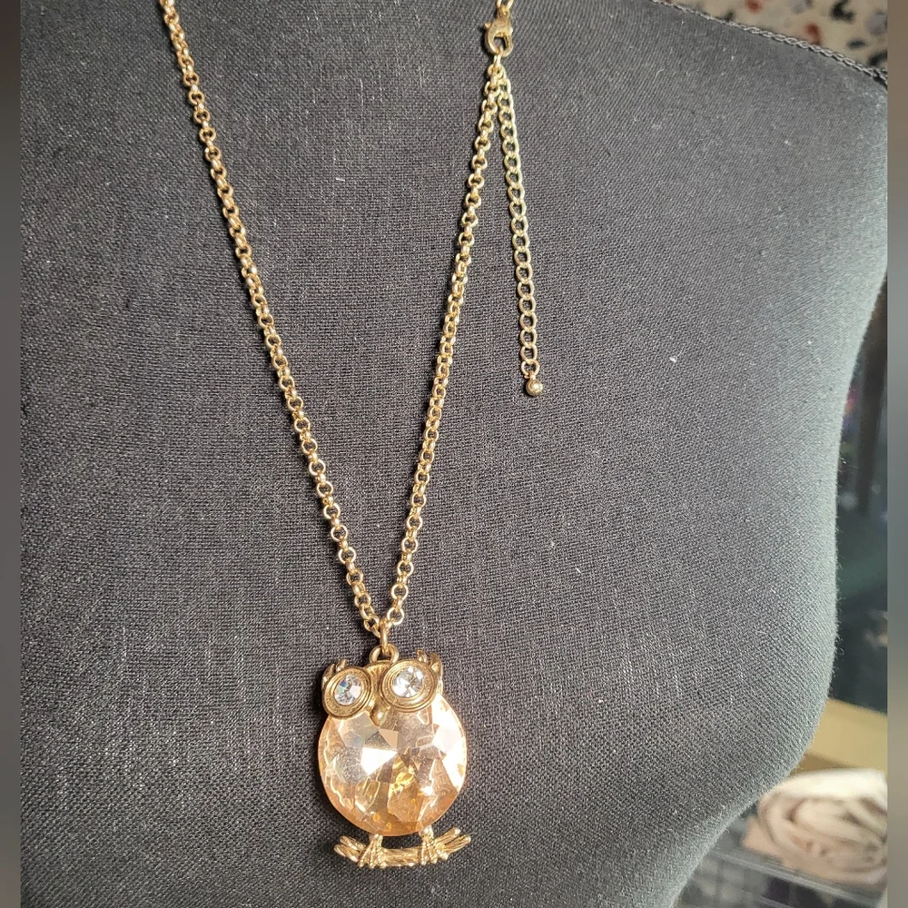 Source Unknown Gold Teardrop‎ Pendant Necklace